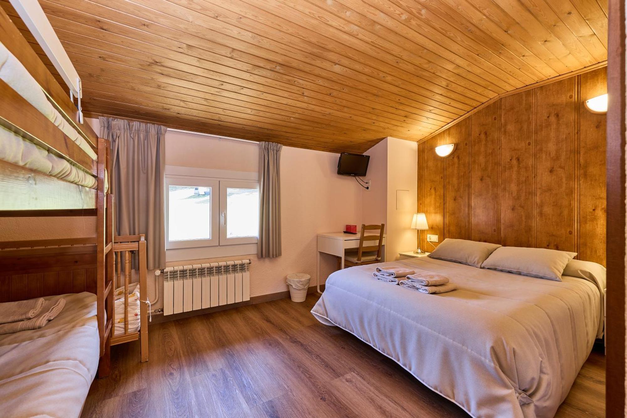 Hotel Peretol Soldeu Zewnętrze zdjęcie